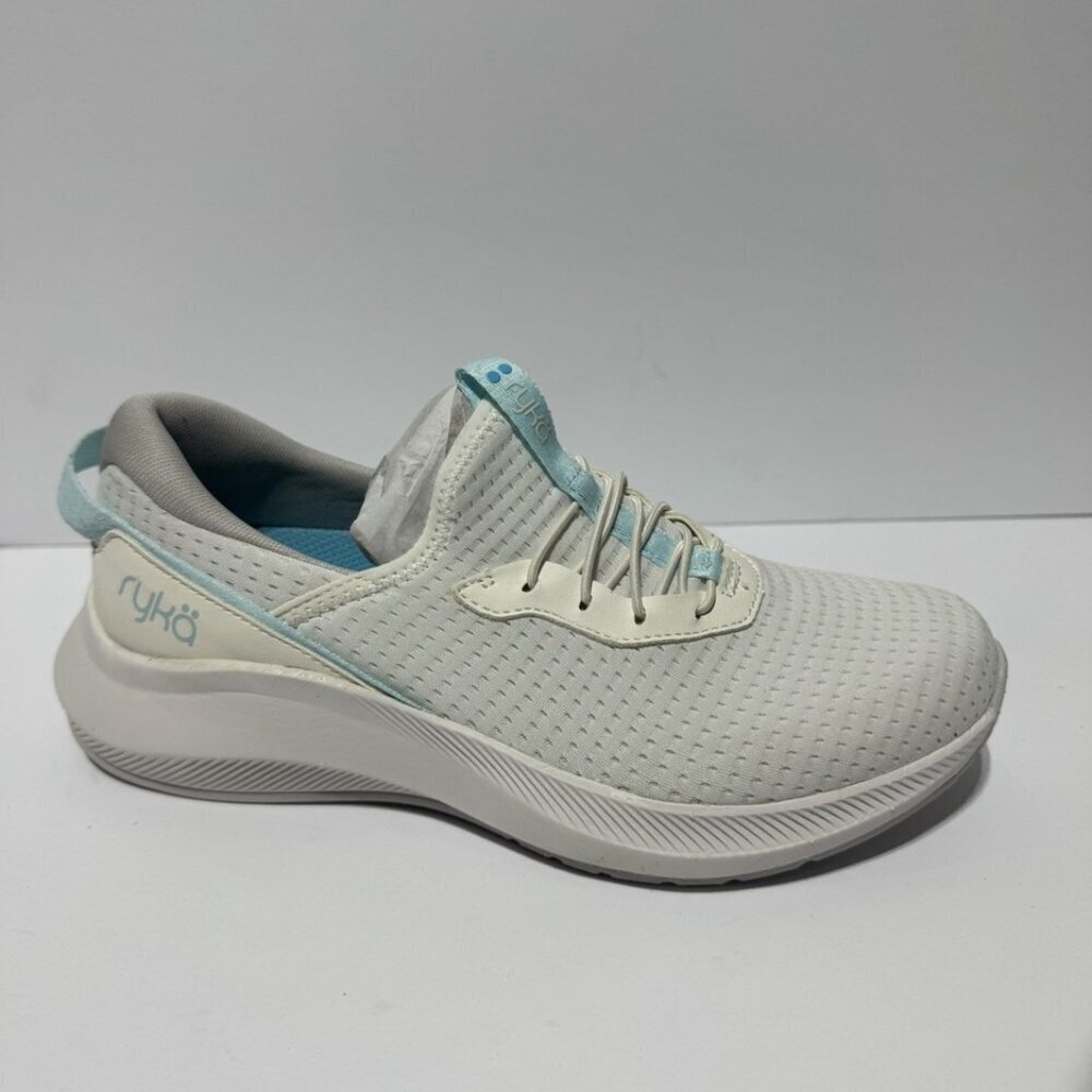 Ryka Womens Ferocity Sneaker White Size 6.5 Wide